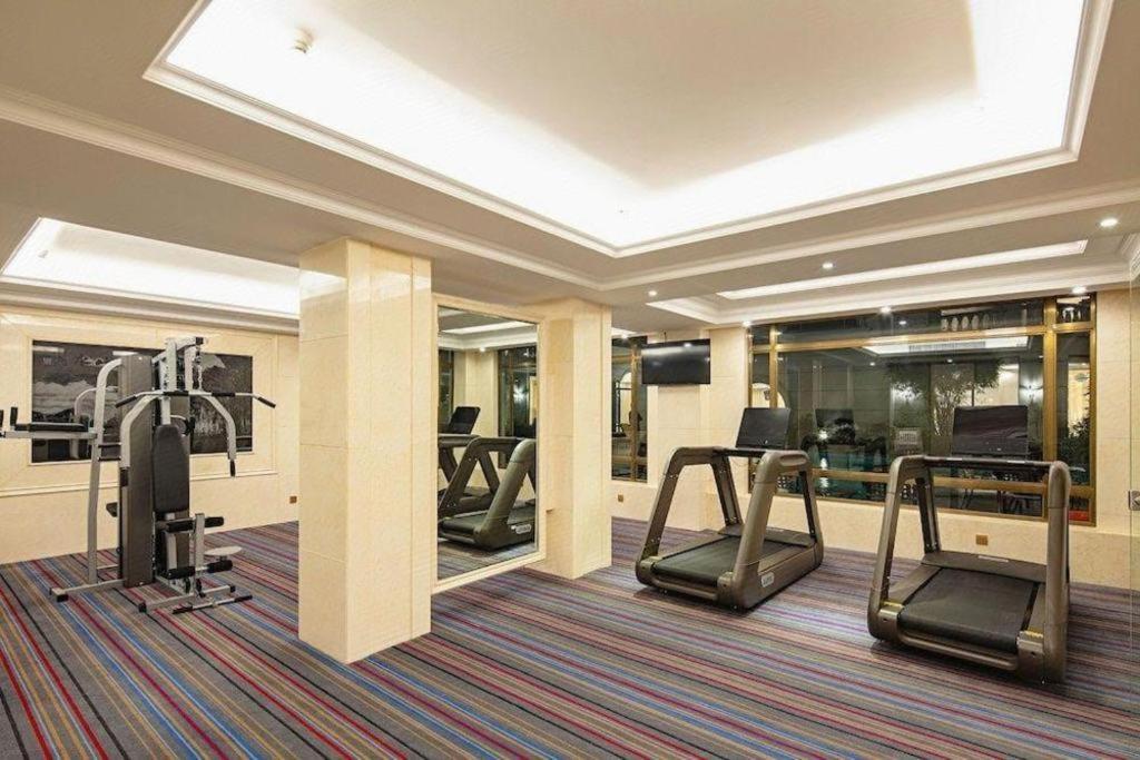 Guilin Bravo Hotel Grand Wing Exterior photo